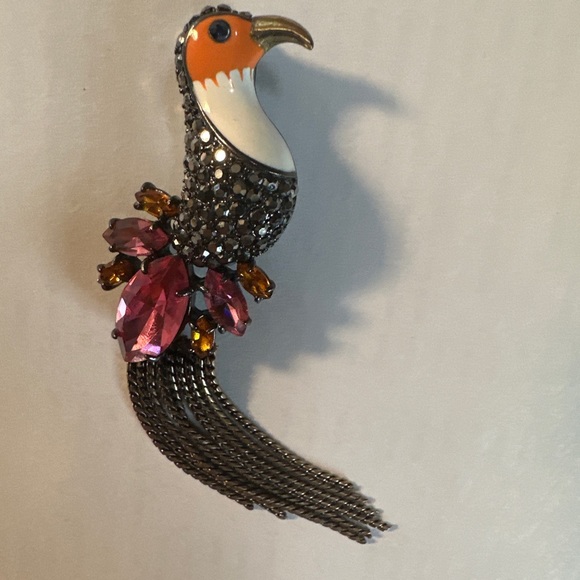 Banana Republic Parrot Brooch - Picture 9 of 15